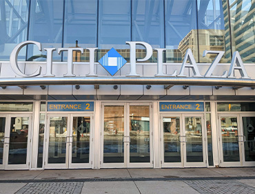 Photo of the front doors of Citi Plaza mall